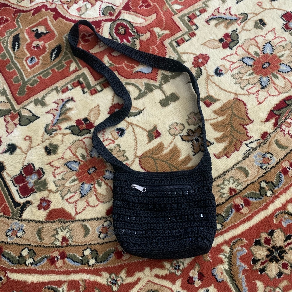 🌹 4/$30 LINA crocheted crossbody bag